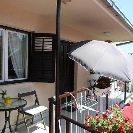 Apartment Antonela Slatine Εξωτερικό φωτογραφία