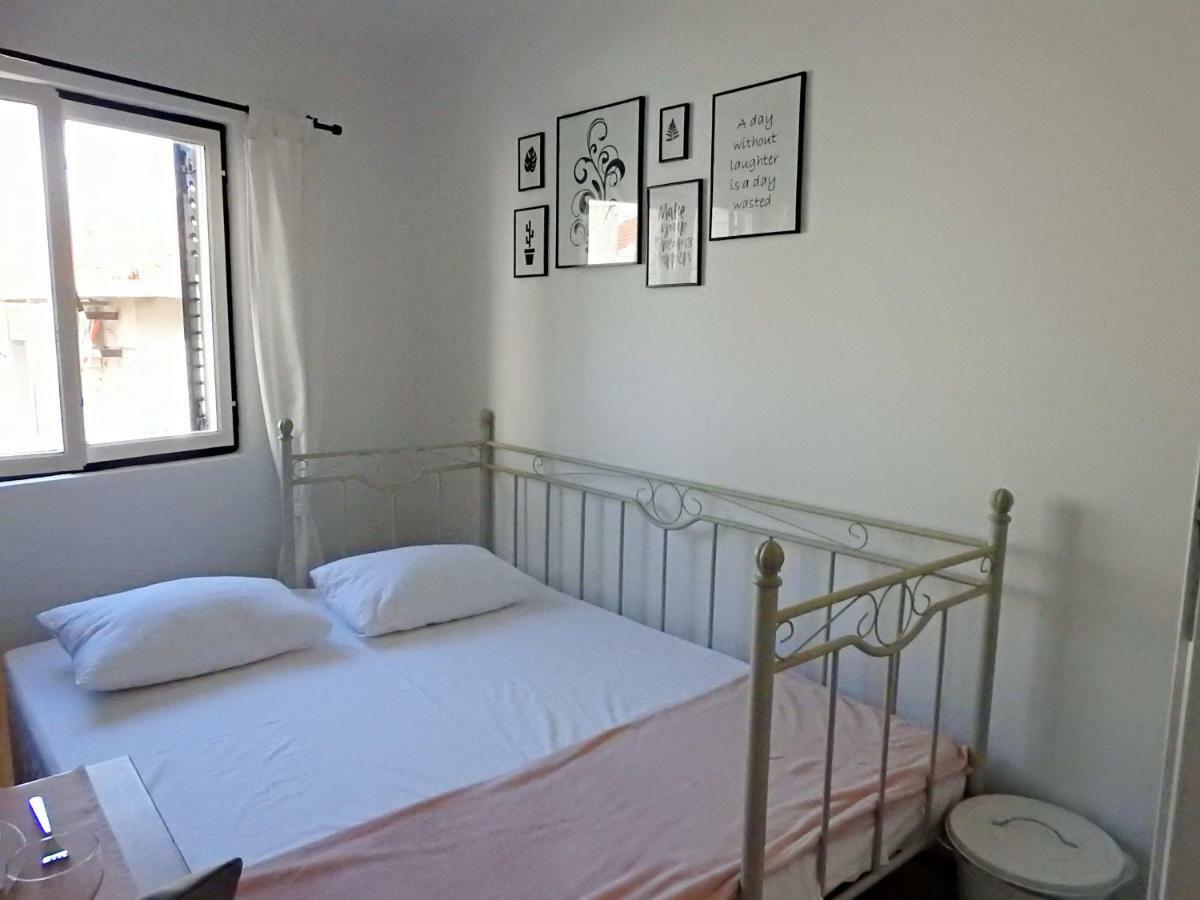 Apartment Antonela Slatine Εξωτερικό φωτογραφία