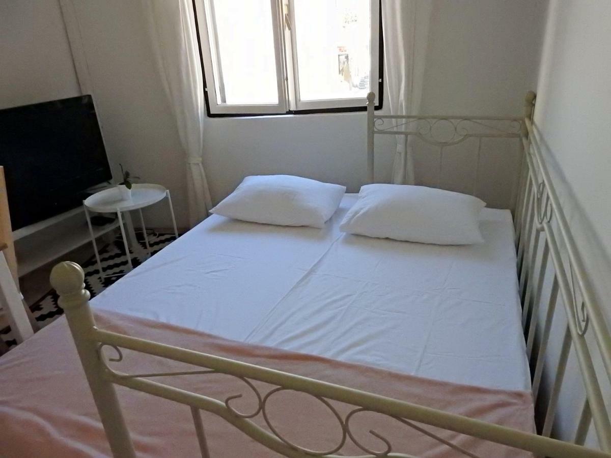 Apartment Antonela Slatine Εξωτερικό φωτογραφία