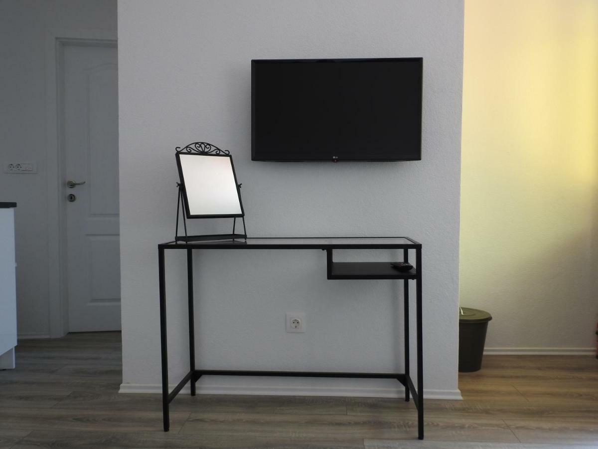 Apartment Antonela Slatine Εξωτερικό φωτογραφία