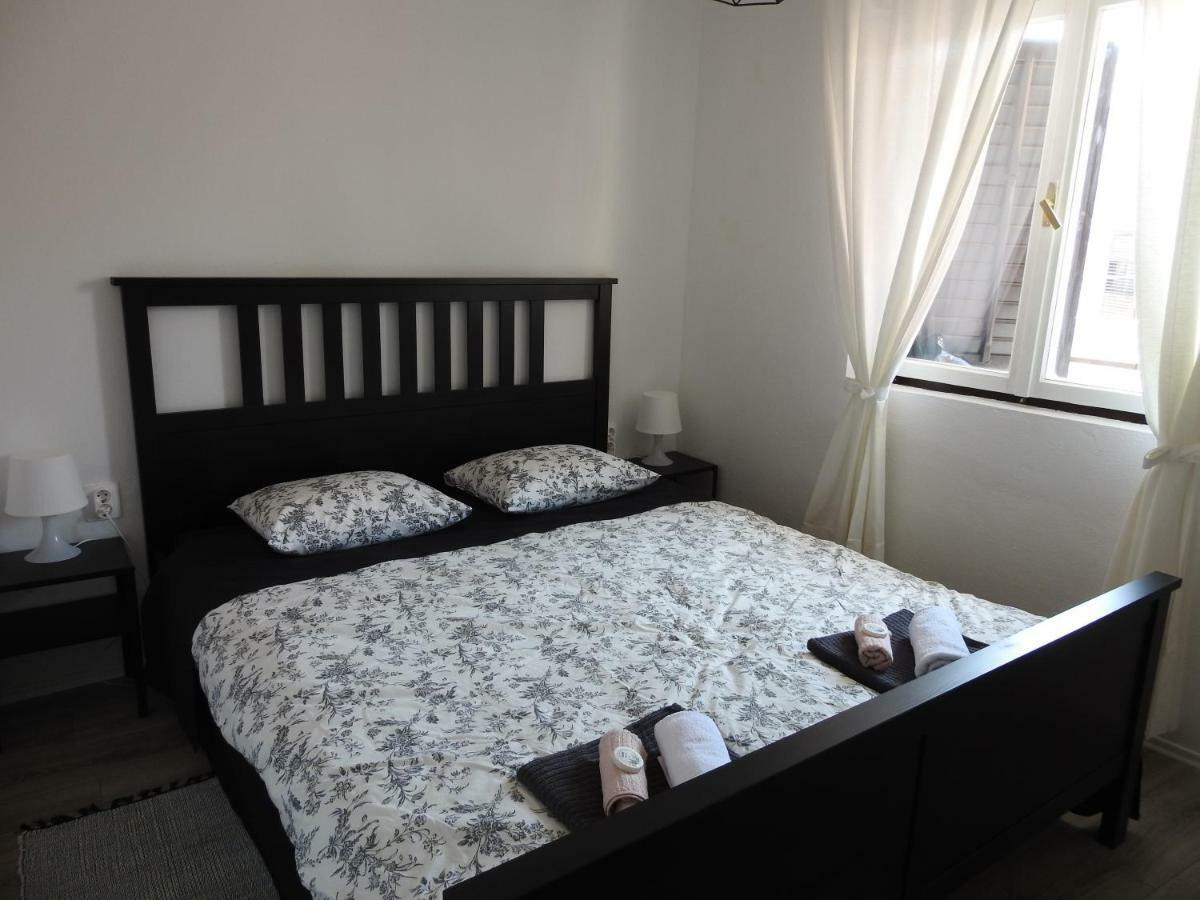Apartment Antonela Slatine Εξωτερικό φωτογραφία